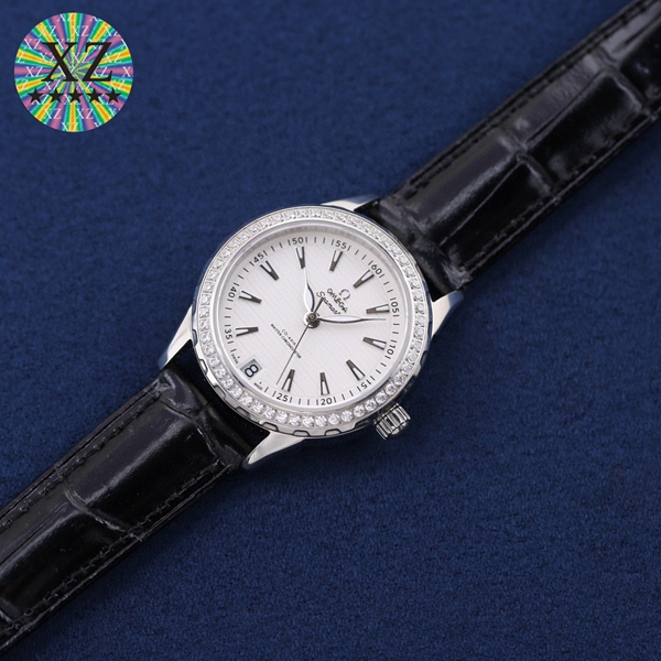 オメガ時計背面デザイン